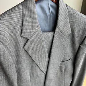 Sharp Green & Black 2 piece suit  40R 40L